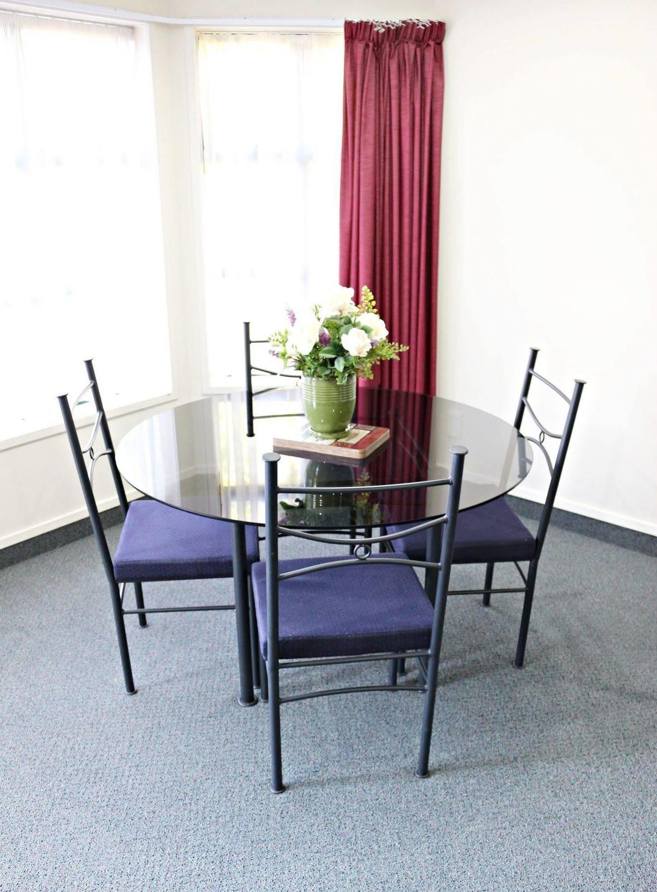 Cambridge Mews Motel מראה חיצוני תמונה
