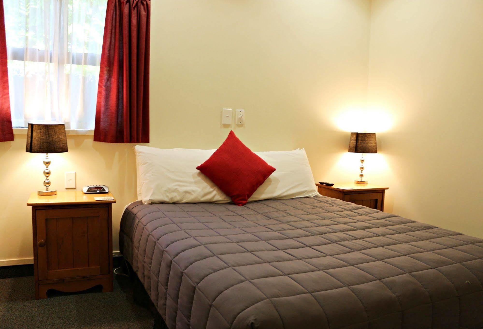 Cambridge Mews Motel מראה חיצוני תמונה