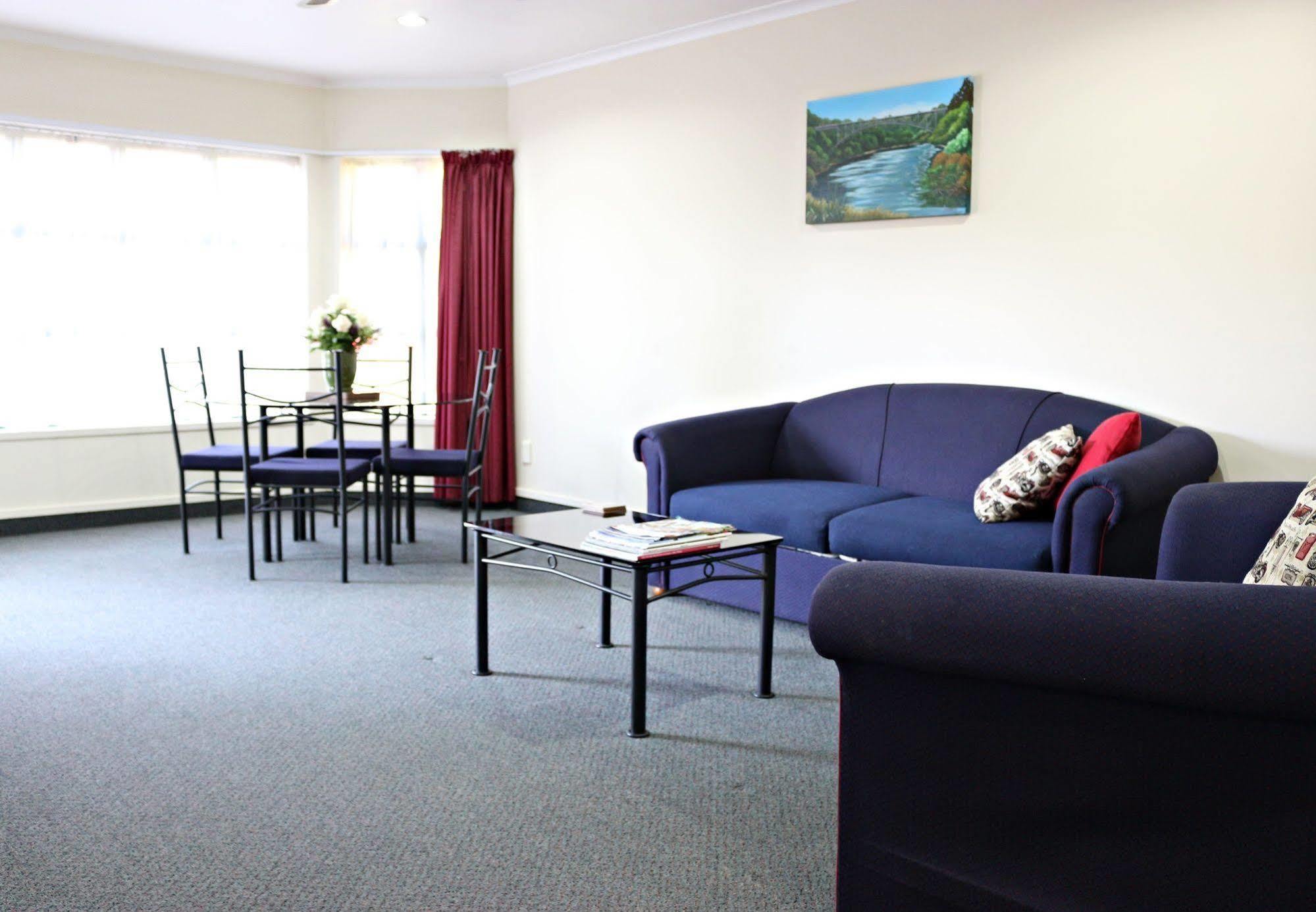 Cambridge Mews Motel מראה חיצוני תמונה